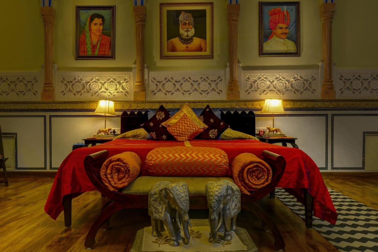 The Umaid Vilas Royal Heritage Haveli Jaipur Exterior photo