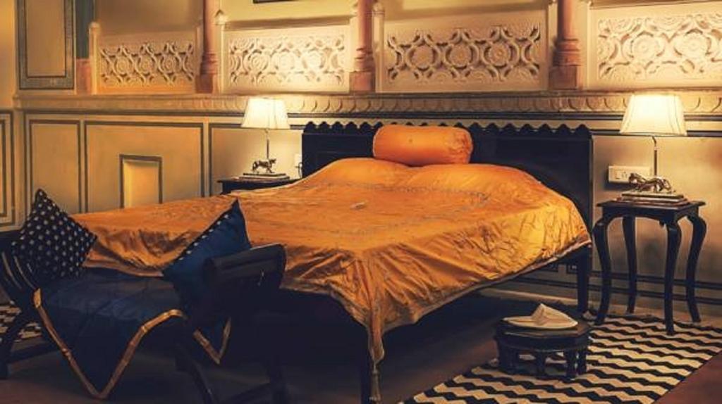 The Umaid Vilas Royal Heritage Haveli Jaipur Room photo